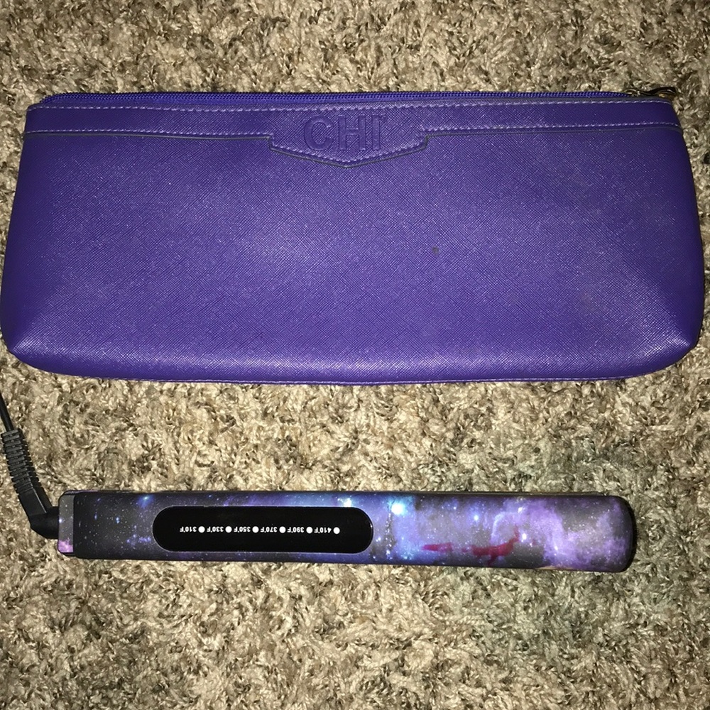 outer space design Chi with matching Clutch!